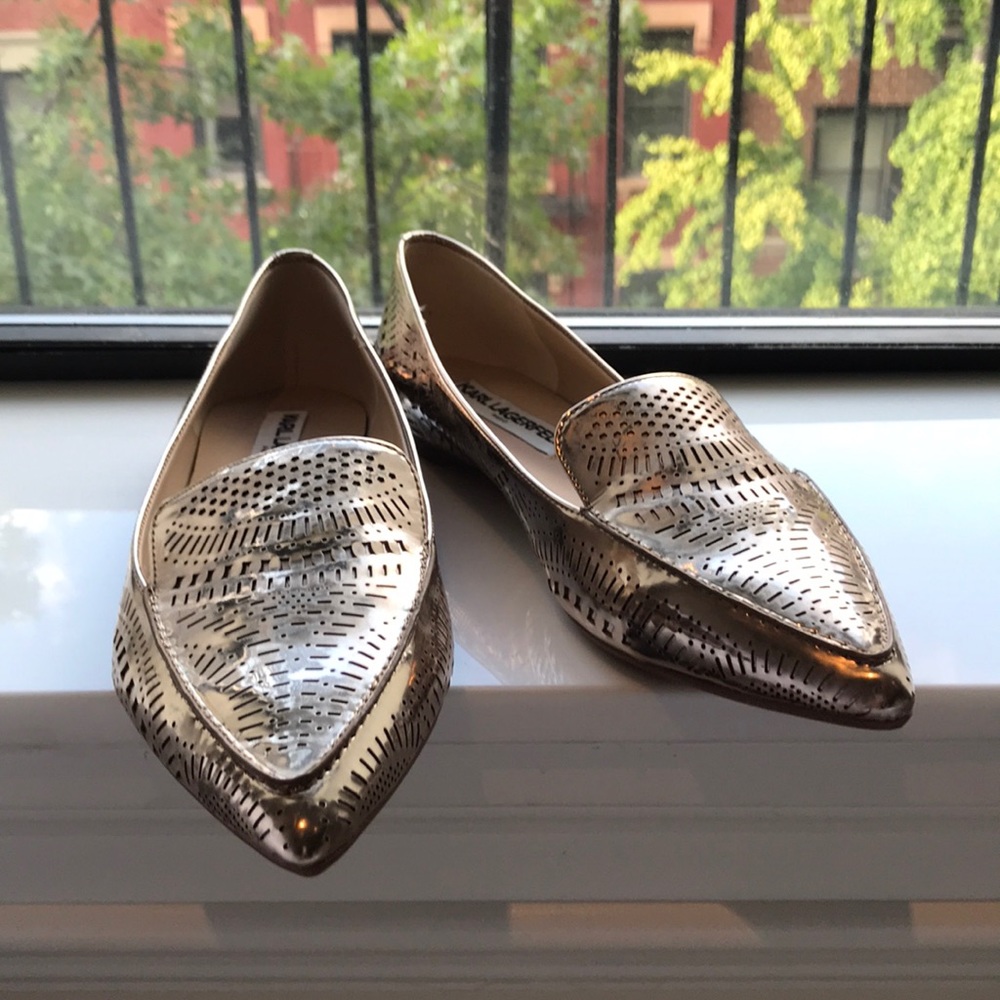 Brand new Karl Lagerfel rose gold flats!
